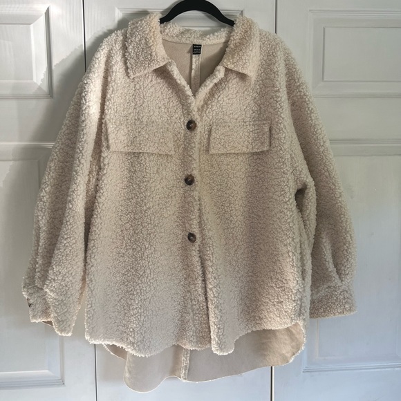 Sherpa Shacket - Picture 4 of 5